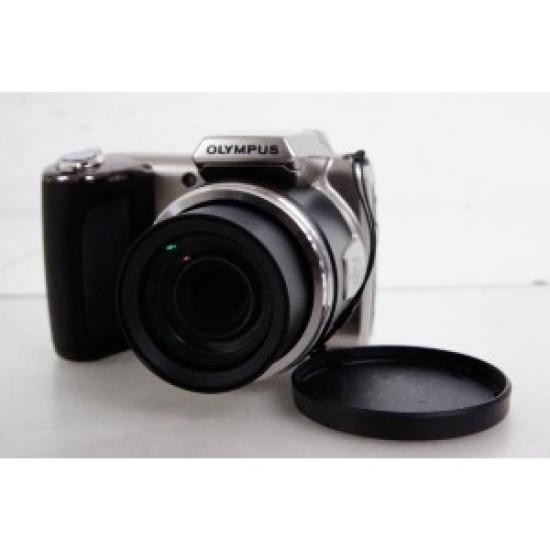 

Вживана цифрова камера Olympus SP-620UZ чорного кольору | 16 МП Суперзум | Працює від батарейок | 21x оптичний зум | HD відео | Компактна камера типу наведи та знімай чорний