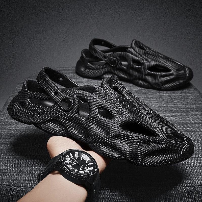 

Популярные мужские туфли с отверстиями, лето 2024, новая нескользящая повседневная верхняя одежда, тренд, мягкая подошва, дышащая, для вождения, для мужчин 42 чёрный