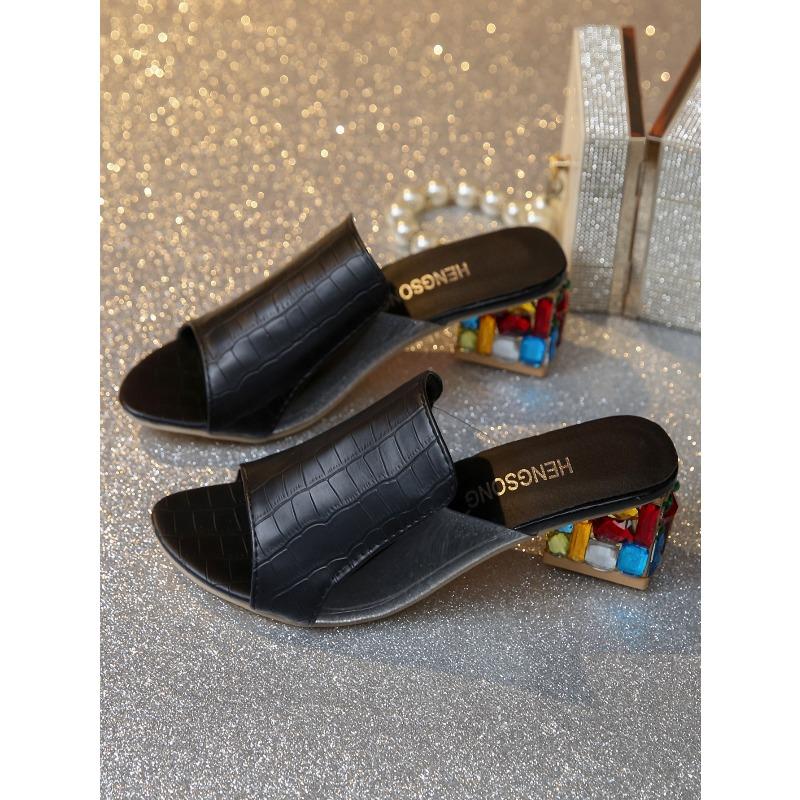 Plus-size Outerwear, Plus-size Shoes, Thick-heeled One-shoulder Women's Shoes, Mid-heeled Flip-flops