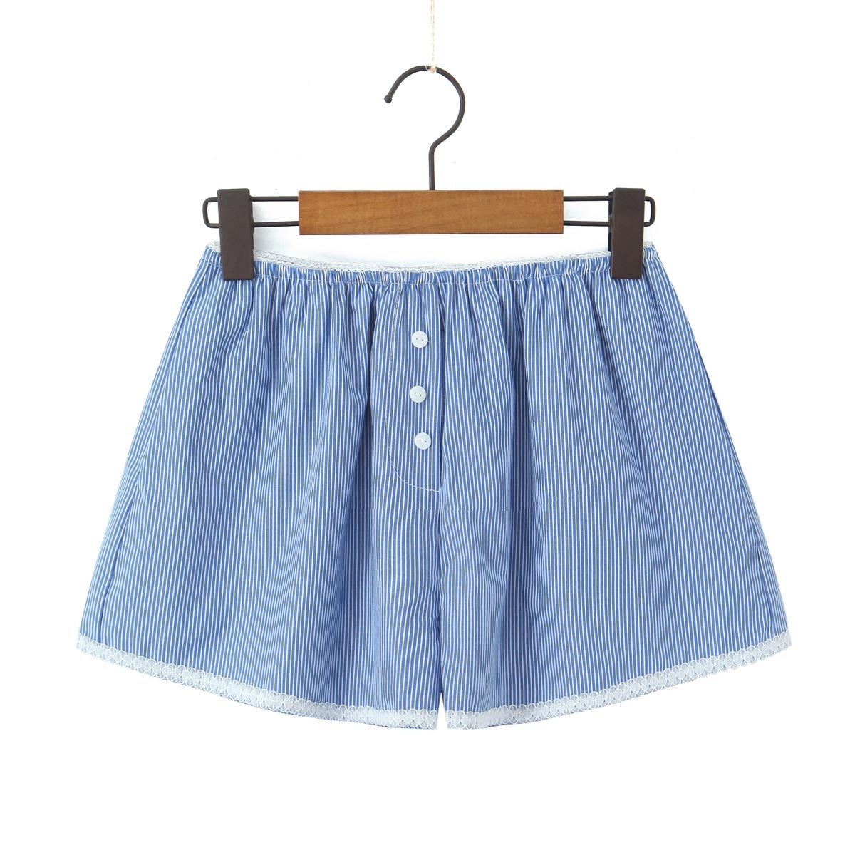 2026 Chic Striped Lace Patchwork Retro Mid-Waist Shorts Small