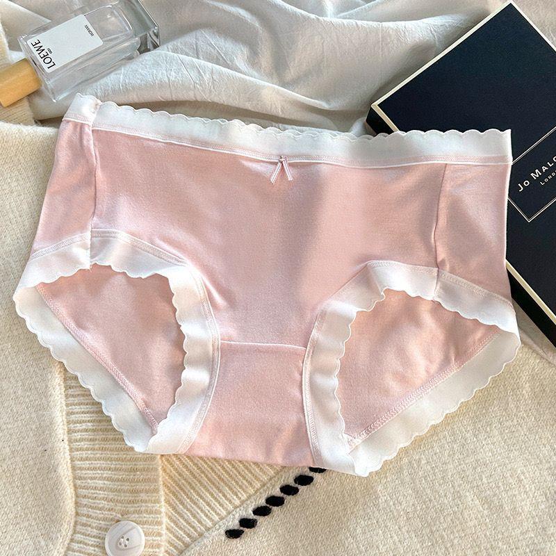 Ultra Thin Naked Ice Silk Mid Waist Panties with Seamless Breathability and Hip Hugging Triangle Women’s Panties