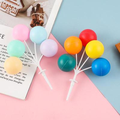 Bunter Macaron-Ballon-Kuchenaufsatz für Geburtstagsfeiern