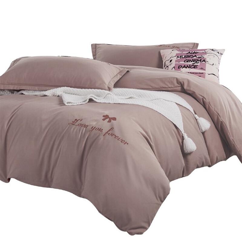 

Fang en Zhenxiu All-Season Polyester Quilt