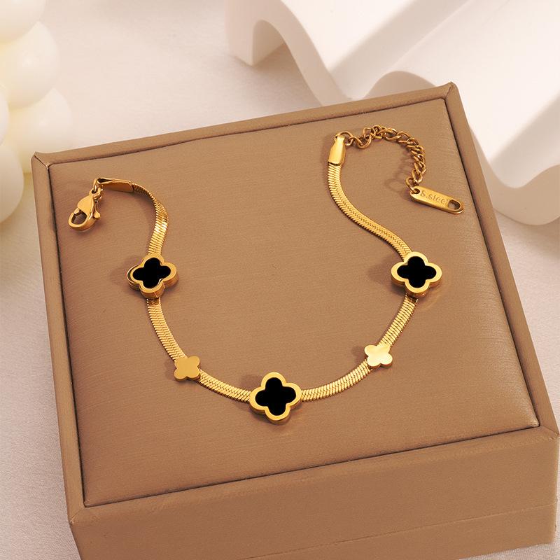 New Four Leaf Clover Women's Bracelet Black Dripping Oil Titanium Steel Bracelet