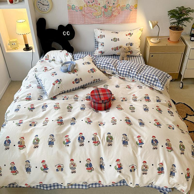 Cotton Four-piece Quilt Cover, Bed Sheet Three-piece Cartoon Girl Heart Bedding