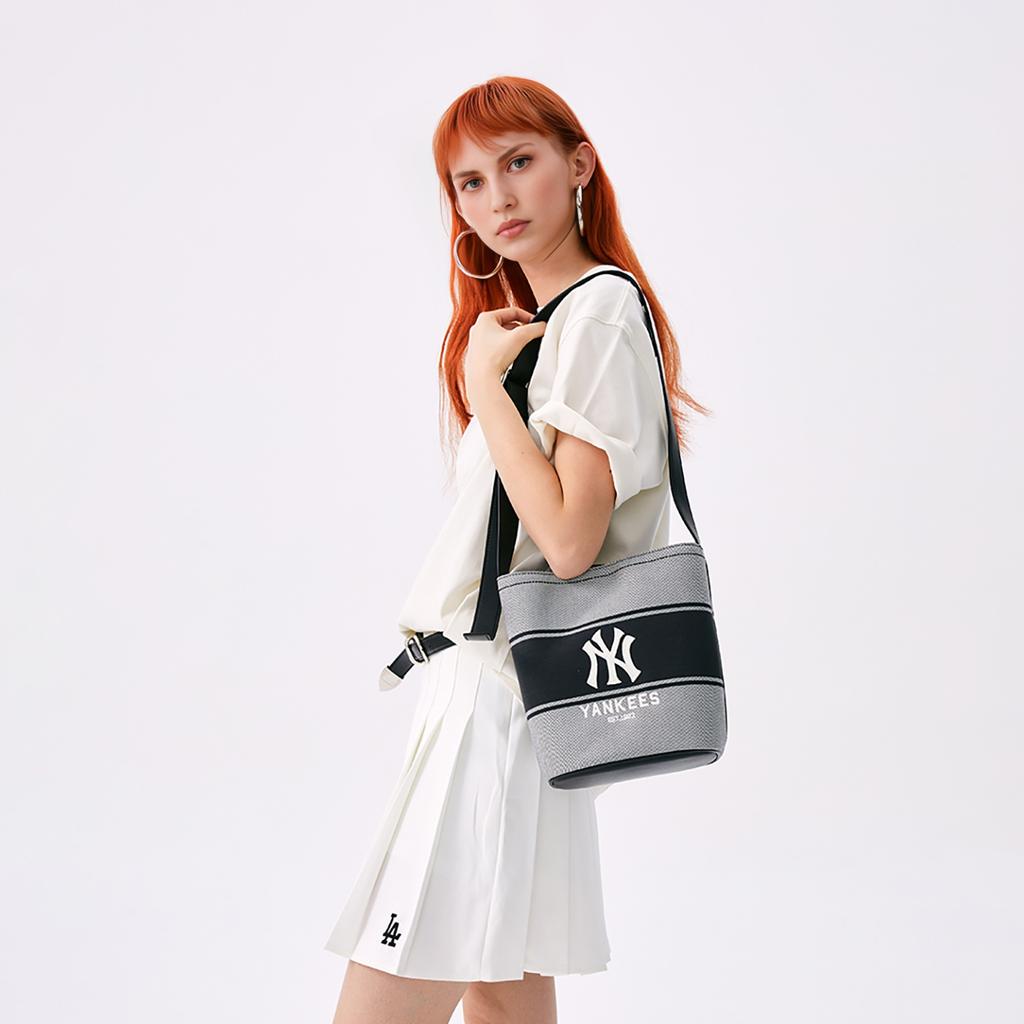 MLB Classic Ny Logo Retro American Large Capacity College Student Bucket Bag Women Shoulder Bag Black 3ABMB015N-50BKS