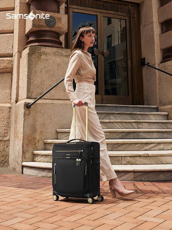 

Samsonite Multi-functional Front Pocket Suitcase