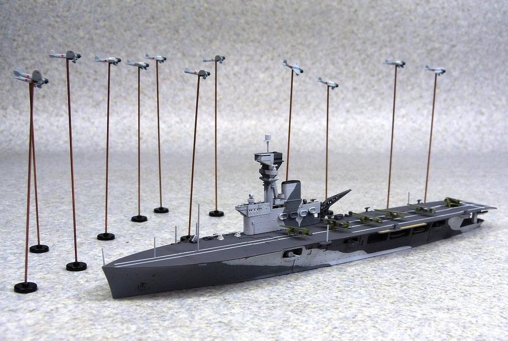 Aoshima Bunka Kyozai Waterline Series Royal Navy Aircraft Carrier HMS Hermes Indian Ocean Battle of Ceylon Plastic Model 1/700