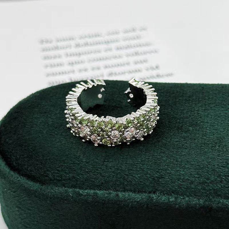 Green~ Lucky Grass Olive Green Four-Leaf Clover Zir*****Pen Ring Super Flash Light Luxury Stacked Ring