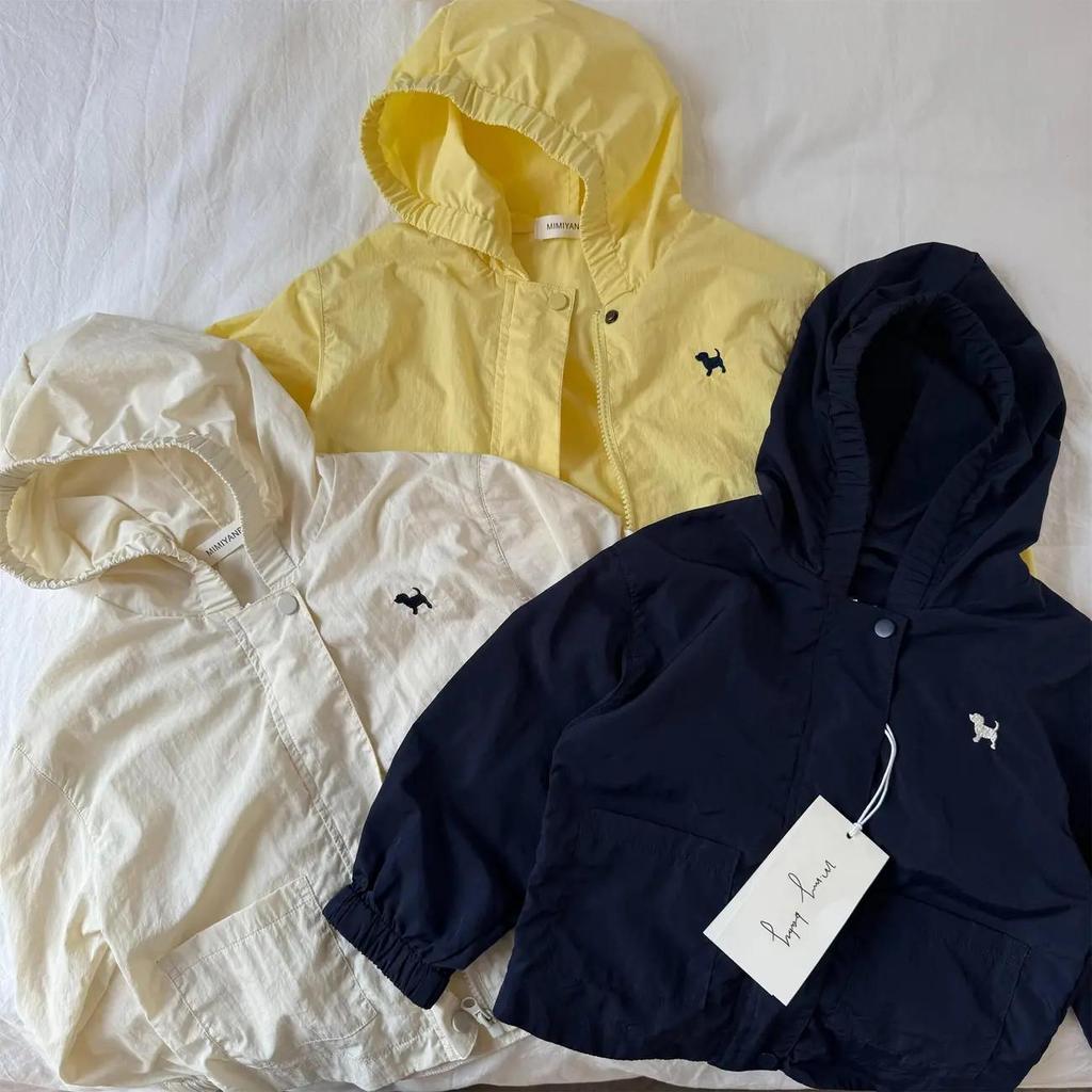 Giacca Estiva Sottile con Cappuccio Protezione Solare per Bambini, Taglie Piccole e Medie, Colore Unito, Capo d'Abbigliamento Esterno Traspirante