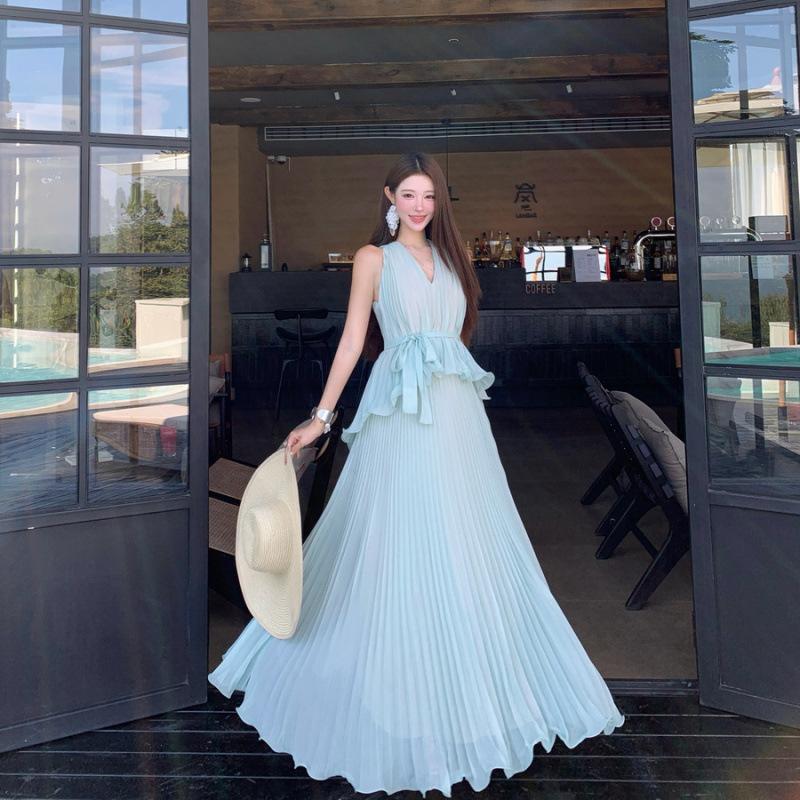 Seaside wear holiday wind tulle vest suspender dress women's early summer unique beautiful small skirt