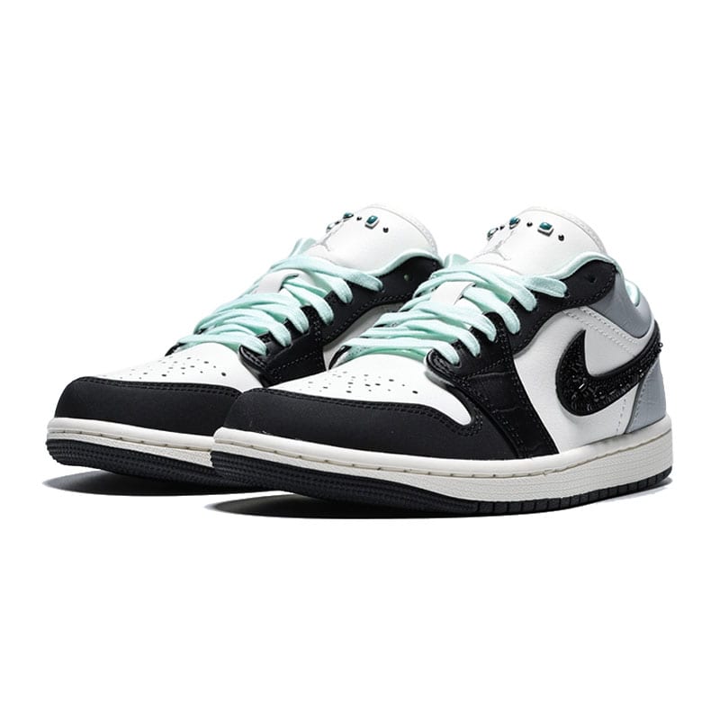 Jordan Air Jordan 1 Vintage Basketball Shoes Women's Low Top Canvas White/Black Sail White/Smoke Gray IX5001-101
