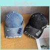 Berretti e cappelli – Berretti e cappelli con visiera