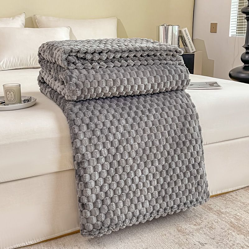 Geruite Koraalvleece Dekens Eenvoudig Effen Kantoor Slaap Quilt Koudebestendig Comfortabel Niet Afstotend Plaid Deken 100x150cm 1pcs grijs