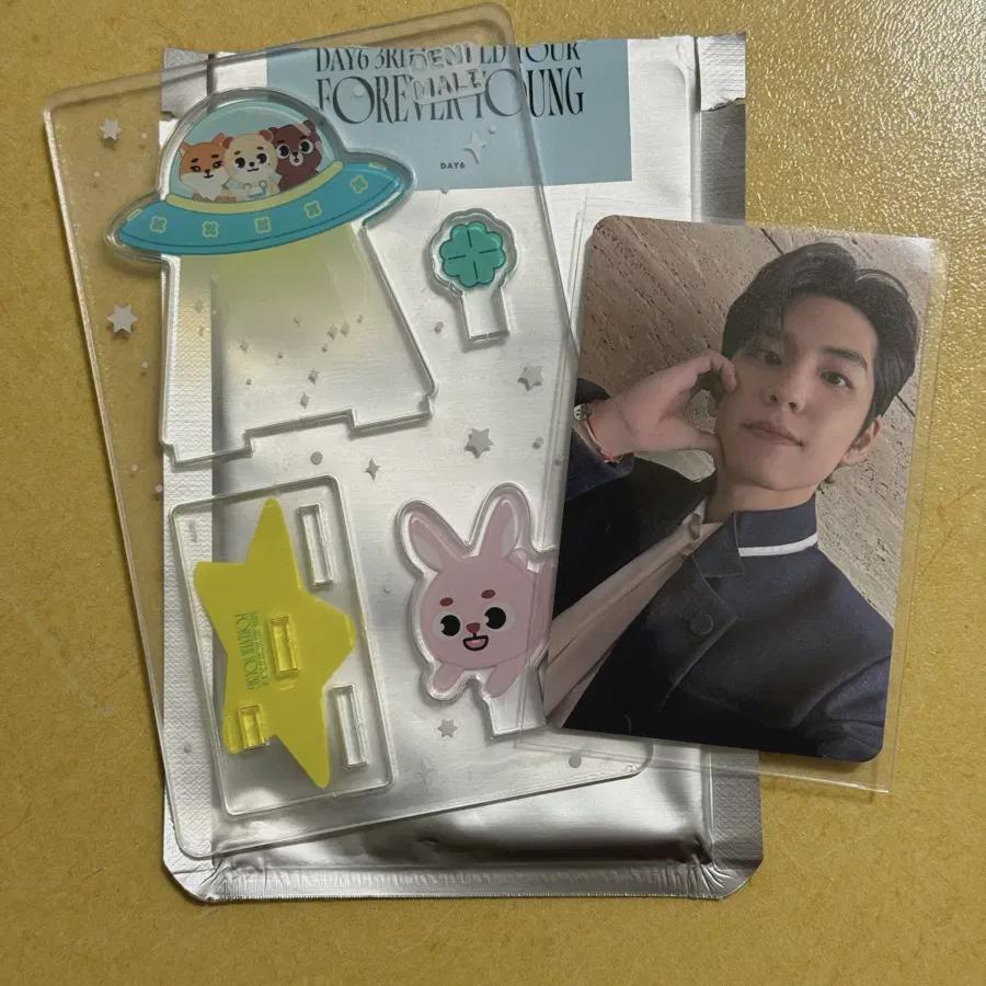 

Day6 Concert Goods - Acrylic Pencil