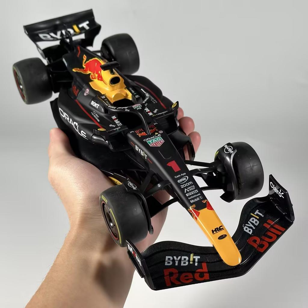 1:18 Red Bull Racing RB19 F1 Modello 2023 Lega Metallo Auto Formula Racing Diecast Modello Giocattoli Collezioni Regali di Compleanno Verstappen