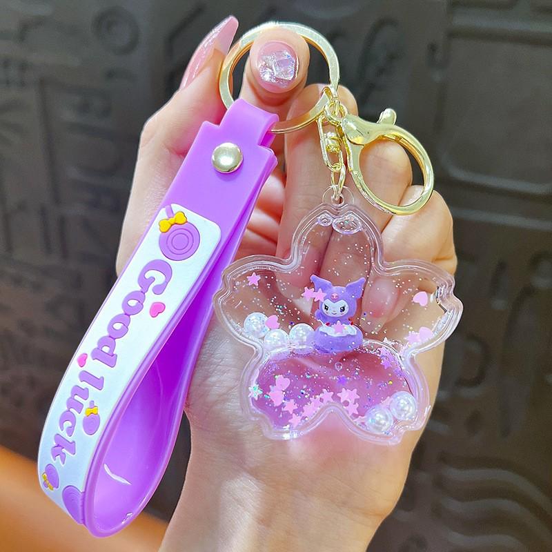 Exquisite Quicksand Panda Keychain: Cartoon Oil-Filled Doll Bag Pendant and Car Accessory