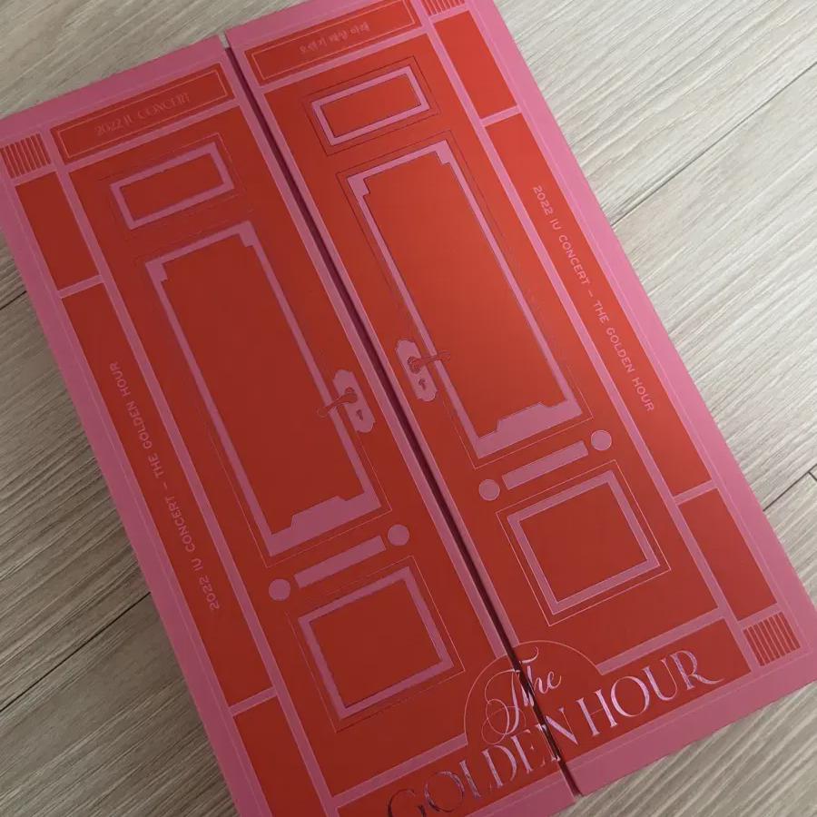 

IU Стоимость DVD «Золотой час»