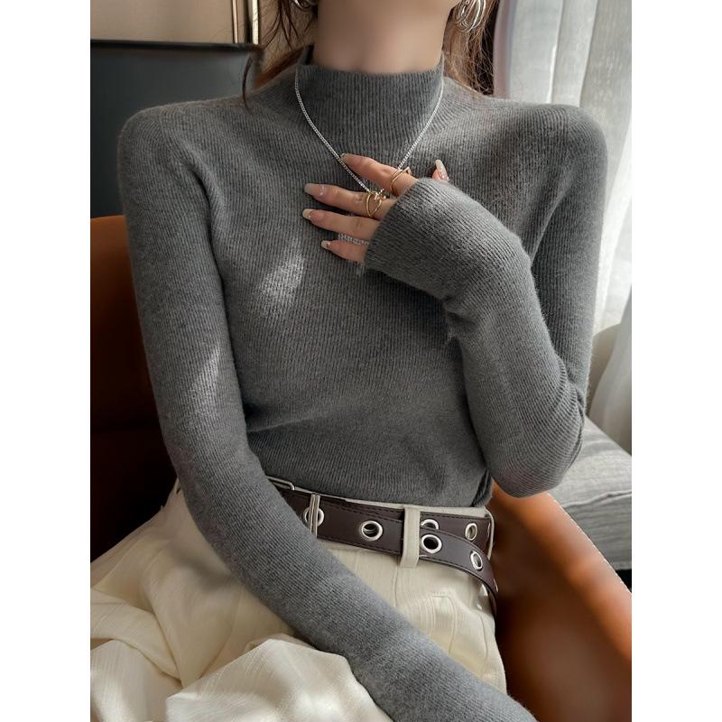 2026 Spring Women's Soft Wool Half-High Neck Slimming Knit Top