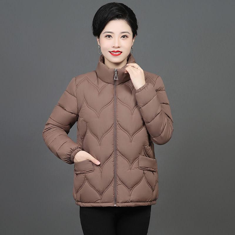 Nejnovější dámské péřové bundy pro ženy středního věku a seniorky Podzimní a zimní Velké velikosti Bavlněné bundy Lehké a krátké bundy