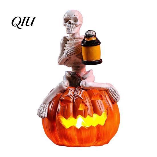 Haunted House Decoration Halloween Pumpkin Skeleton Figurine, LED Light-Up Decorative Lantern, Bone Details Spooky Holiday for Parties &