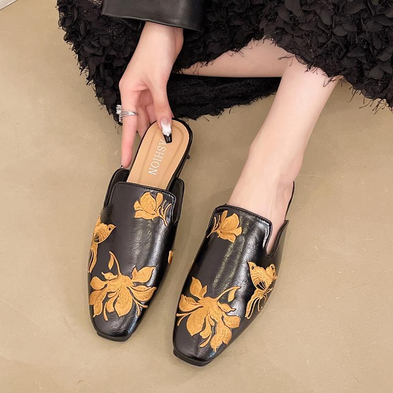 Cover Toe Shoes Woman's Slippers Slides Female Mule Soft Summer Flat Mules Retro Flat Shoes Female Ladies' Slippers Slipers