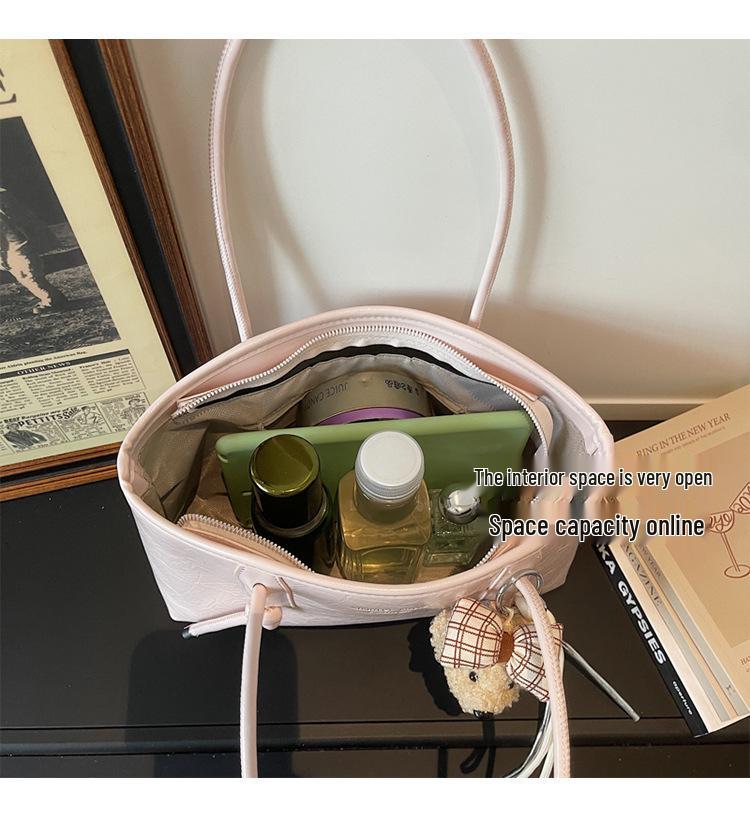 2026 Summer French-Style Women's High-End Underarm Shoulder Bag for Daily Commute