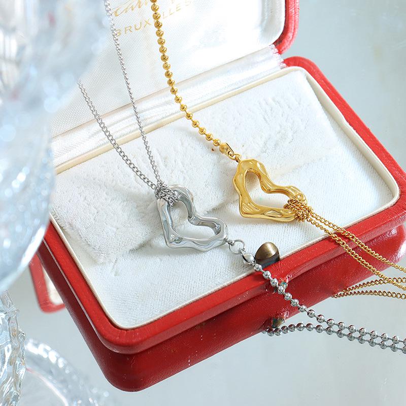 Korean Fashion Titanium Heart Clavicle Necklace with Double-Sided Texture