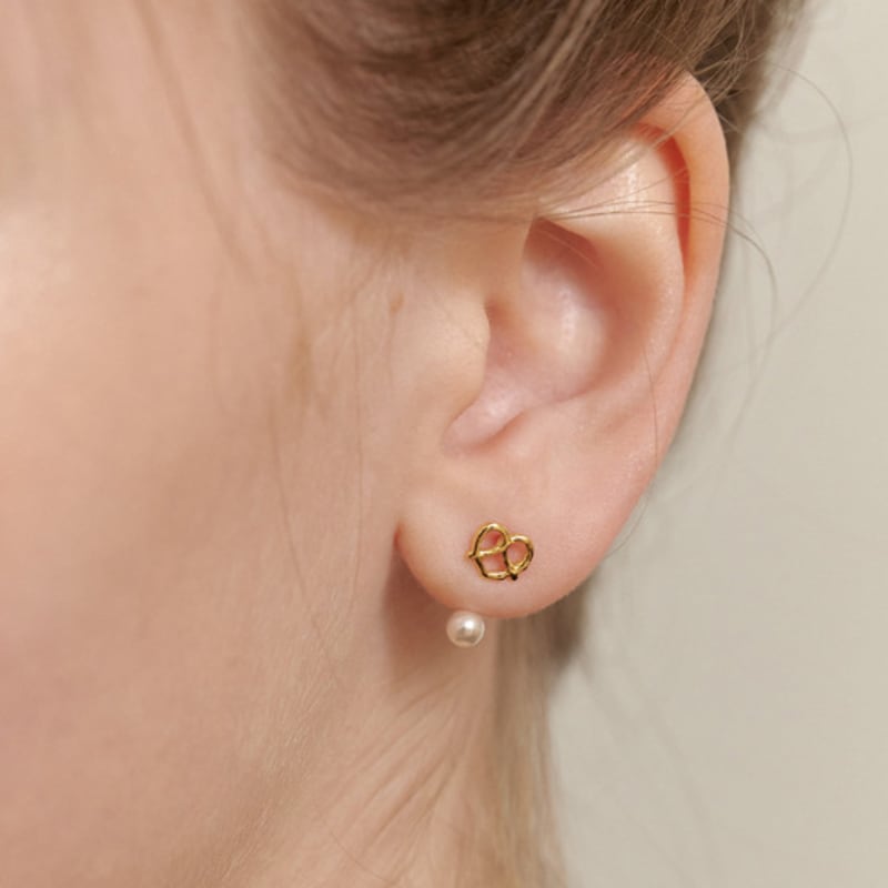 Tatiana (925 Silver) Hug Heart Pearl Ear Jacket Earrings EC3080