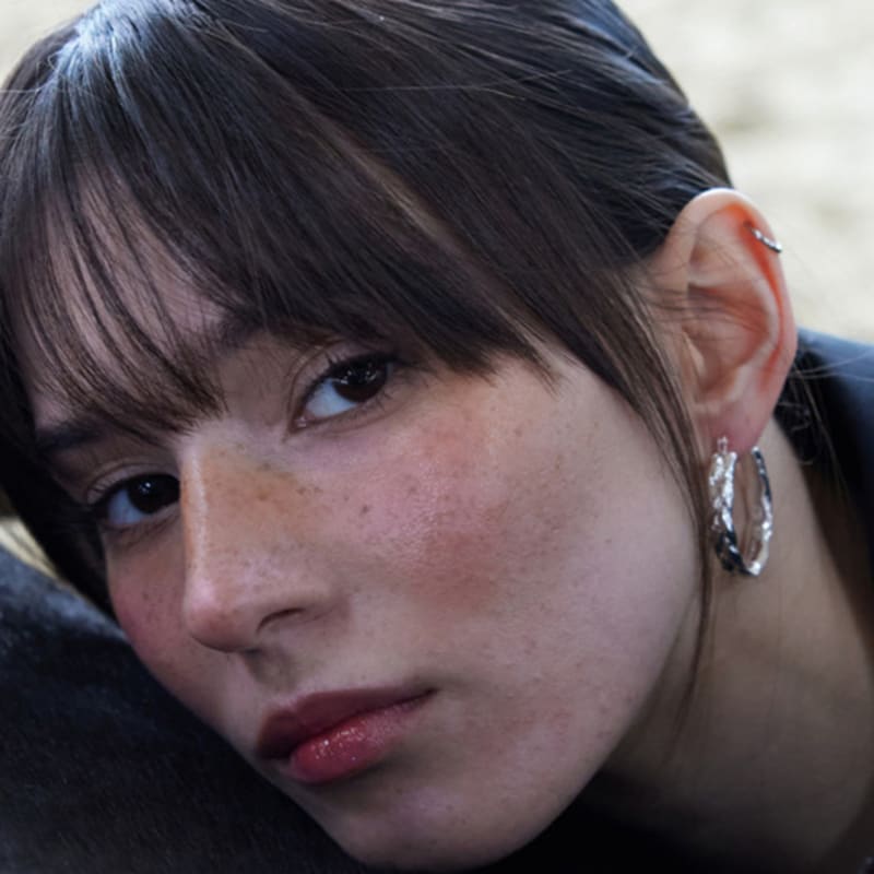 

1064STUDIO PIGTAIL HOOP (S) SILVER_free