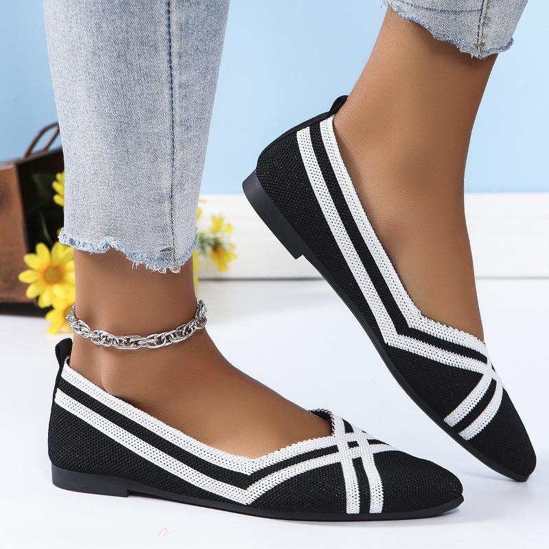 Spring New Flat-soled Single Shoes Women's Fly-woven Woven Shoes Pointed Knitted Egg Roll Shoes Large Size