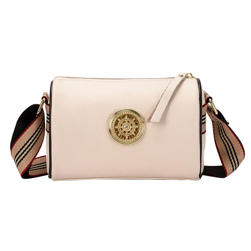 Fashionable and Retro Genuine Leather Large Capacity Shoulder Bag Trendy and Simple Crossbody Bag Stylish for Women