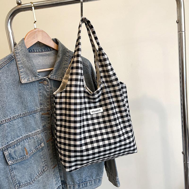 Students take classes, plaid leisure large-capacity bags, women's 2025 new tote bags, leisure shopping bags, bags