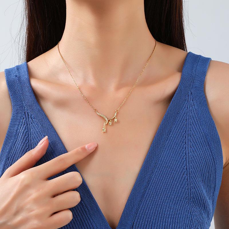 Versatile Lily of the Valley Titanium Steel Necklace In 18k Gold Finish - High-End Women's Clavicle Chain