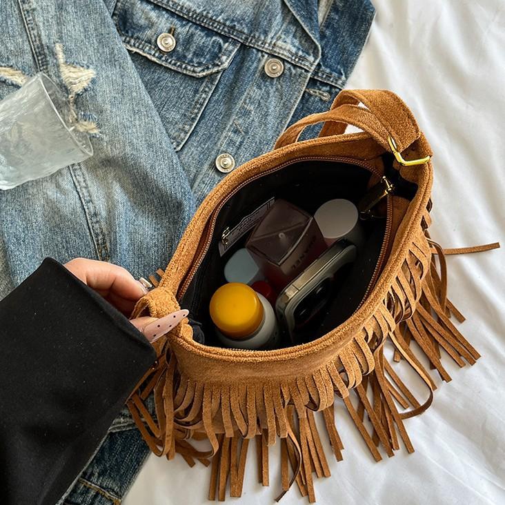 Torba z frędzlami torba damska retro moda wszechstronna damska torba na ramię listonoszka polerowany zamsz z jelenia torba wiaderko z polaru