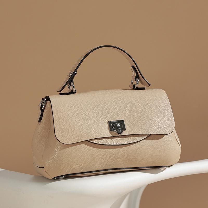 

Женская сумка 2025 года через плечо и кроссбоди, легкая роскошь: Универсальная, Высококлассная, Маленькая сумка