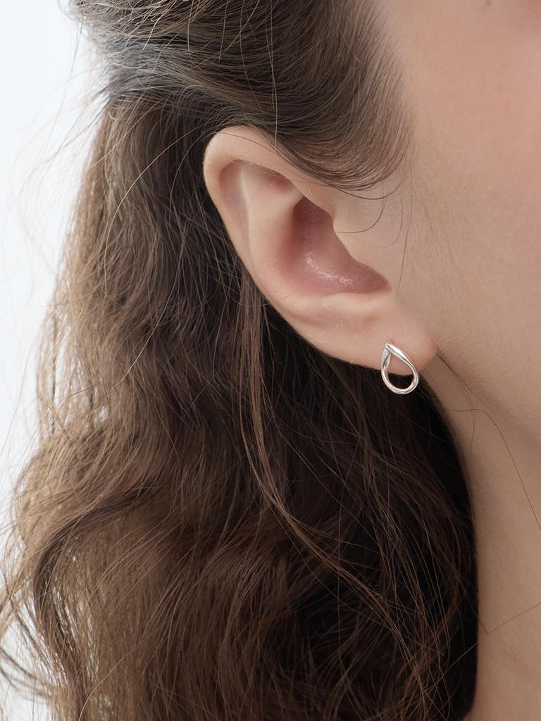 Lucore Silver 925 Twisted Teardrop Stud Earrings