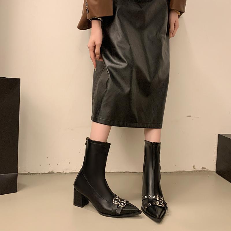 

Модные женские ботильоны с острым носком и толстой щиколоткой Осень Зима Удобные Ботинки из мягкой кожи Женские 2025 Однотонные Слипоны Botas Mujer 35 чёрный