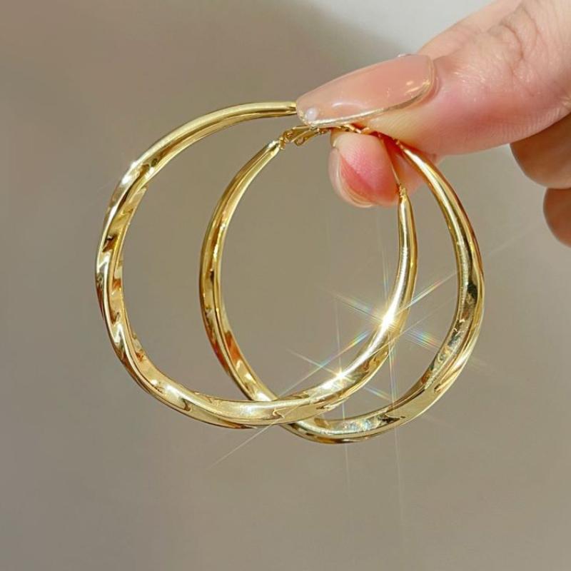 

Trend Women s Hoop Earrings Gold Color Metal Silver Color Uneven Striped Hiphop Rock Style Unusual Loop Earrings for Girls