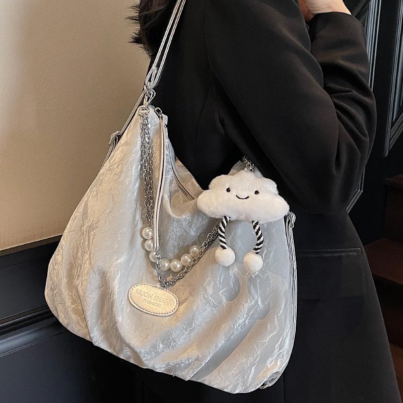 Urban simple large-capacity bag female summer new college students class shoulder women's bag high value messenger bag