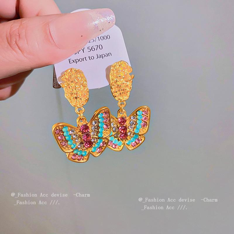 Silver Needle Diamond Medieval Butterfly Folded Earrings Personality Light Luxury Design Earrings Fashion Advanced Earrings