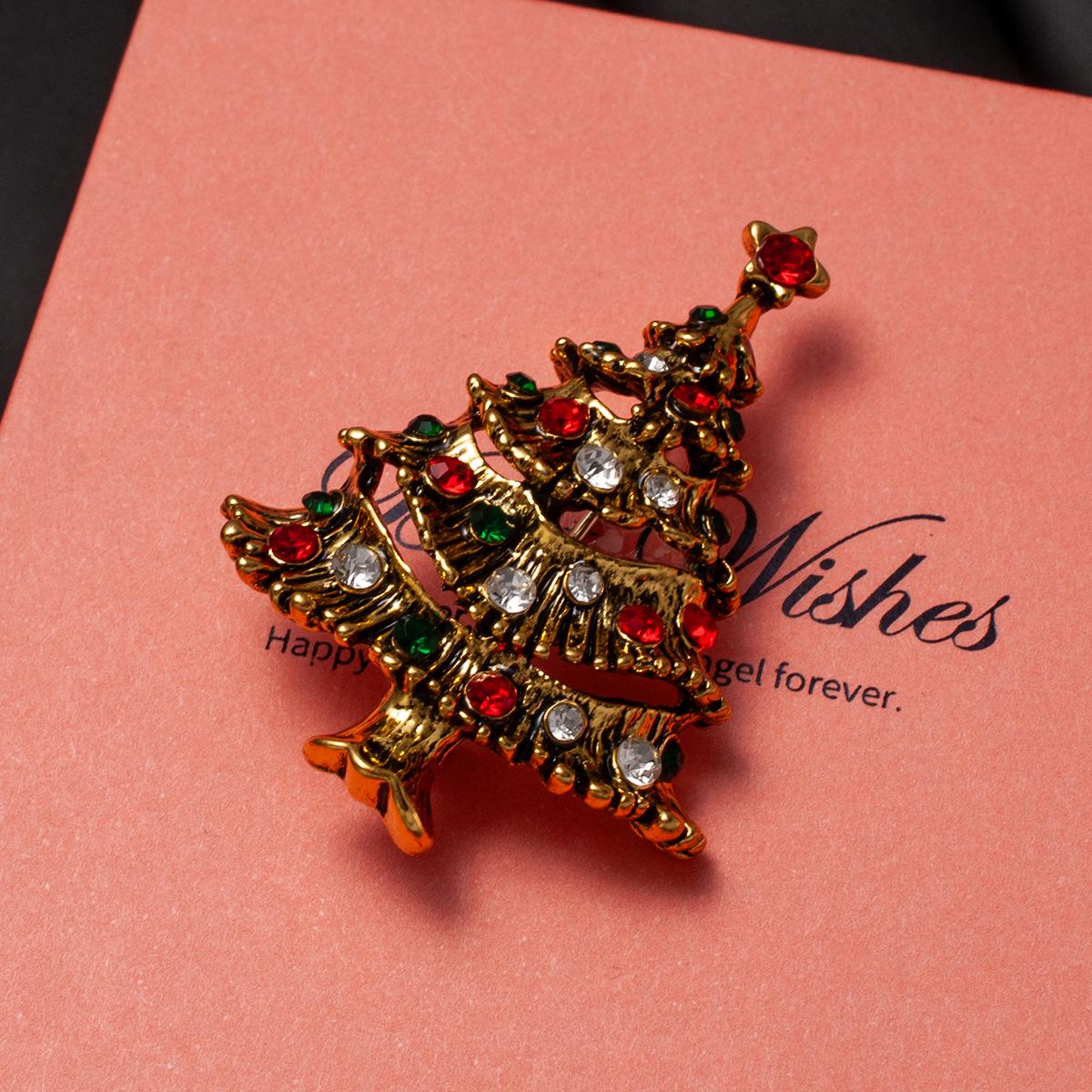 Retro Rhinestone Christmas Tree Brooch: Elegant Fashion Corsage Pin for European & American Style