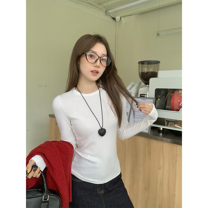 Late autumn and early winter gray basic versatile round neck long-sleeved bottoming shirt for women layered with slim fit top