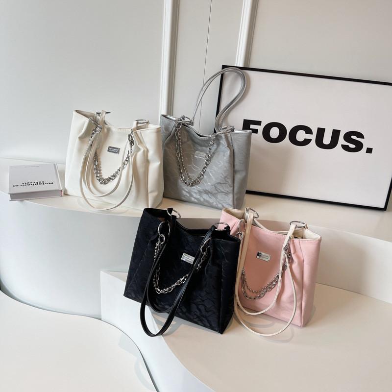 2023 New Casual Fashion Women's Shoulder Bag High-quality Texture Stylish Tote Bag