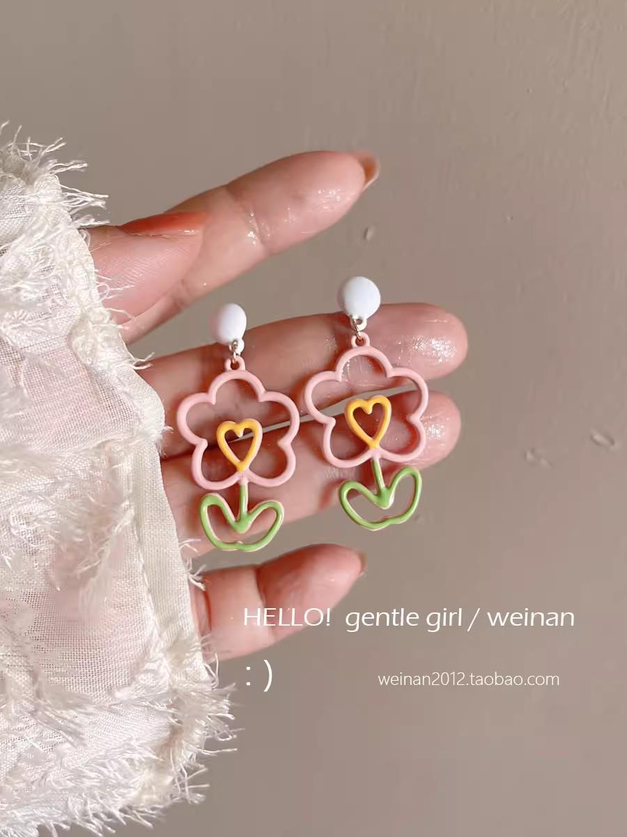 

Трендовые красочные серьги-пусеты с цветами для женщин - Летний свежий дизайн