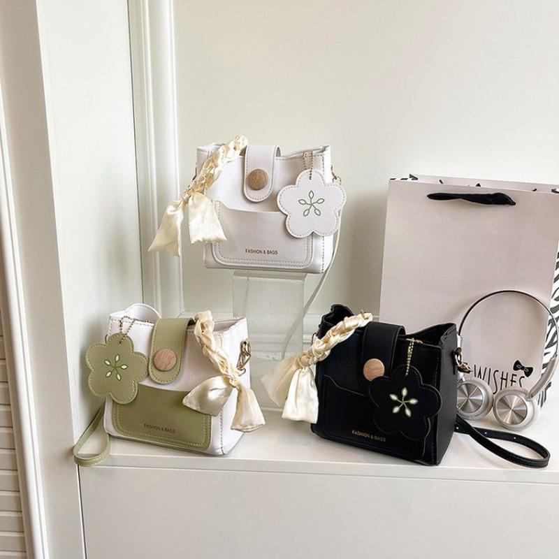 This summer women's bags 2 new trendy high-end light luxury niche bucket bags messenger bags