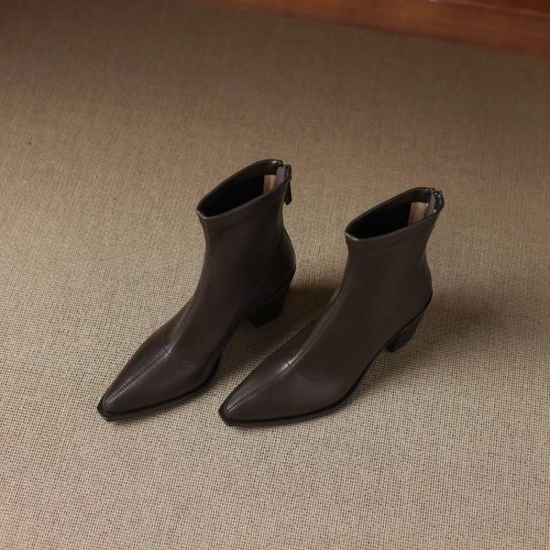 New Women's High-heeled Leather Boots Solid Color Rear Zipper Fashion Boots Autumn and Winter Leather Square Heel Comfortable Large Size Women's Boots