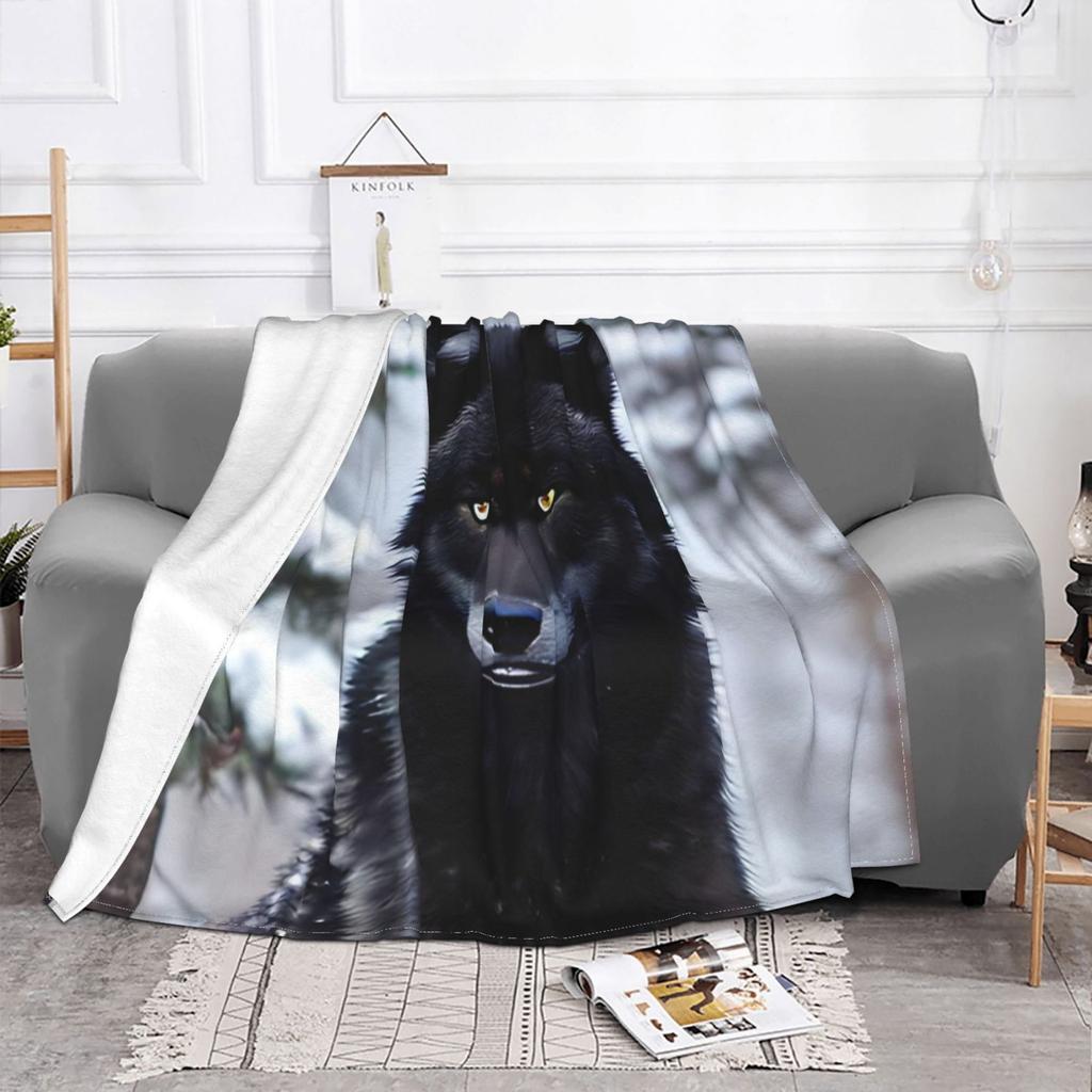 Half-Breed Black Wolf Hot Sale Printing High Qiality Warm Flannel Blanket Black Wolf