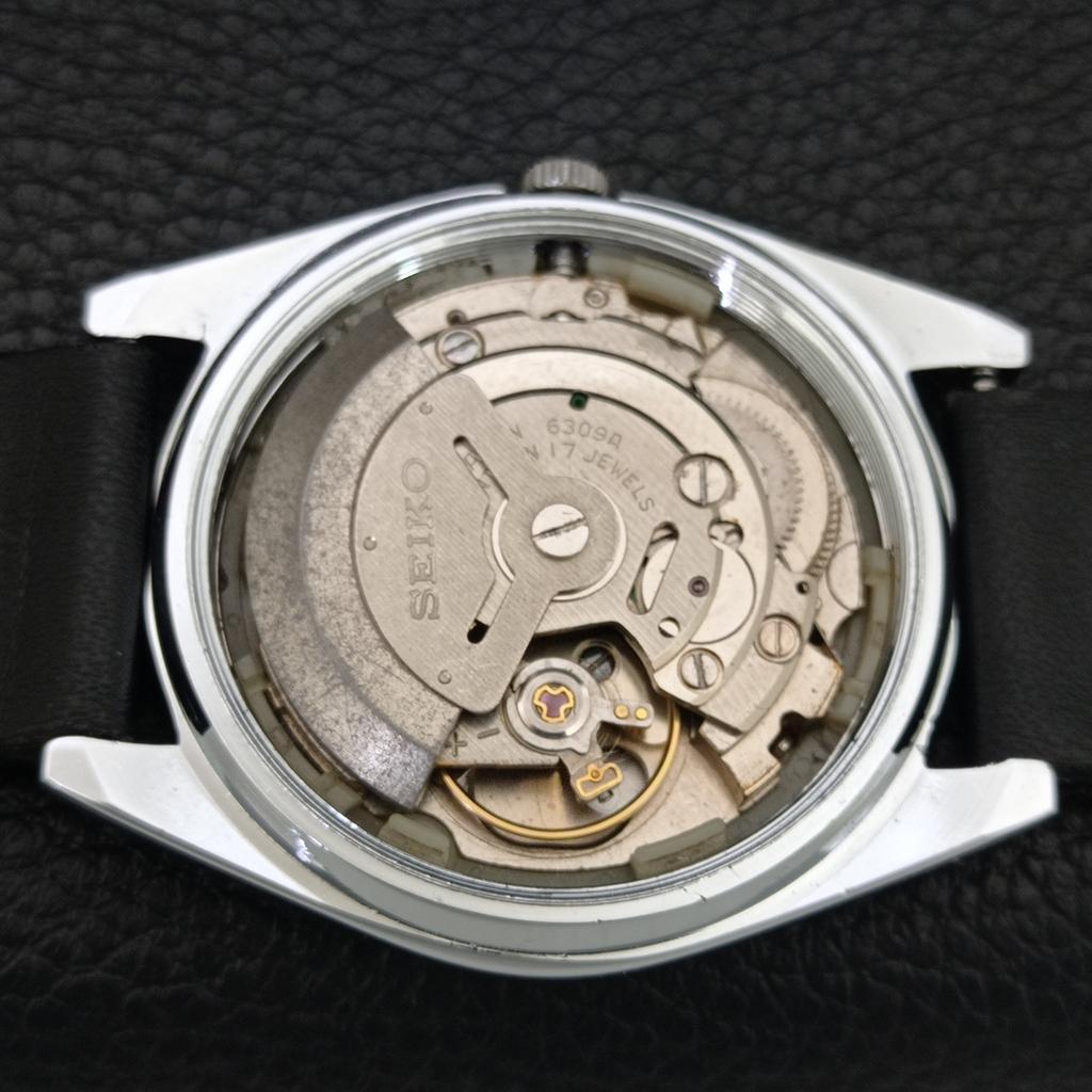 SEIKO 5 AUTOMATIC VINTAGE REFURBISHED JAPAN MENS WHITE DIAL WATCH a444241-1