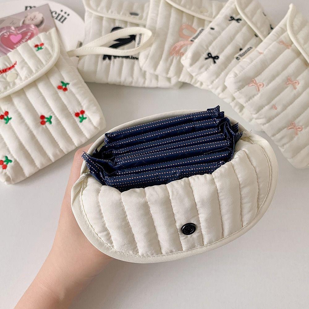 Large Capacity Sanitary Napkin Storage Bag Menstruation Towel Storage Small Storage Bag  Women